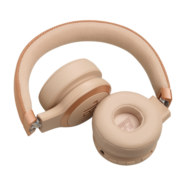 06.JBL_Live-670NC_Product-Image_Fold_2_Sand 06.JBL_Live 670NC_Product Image_Fold_2_Sand
