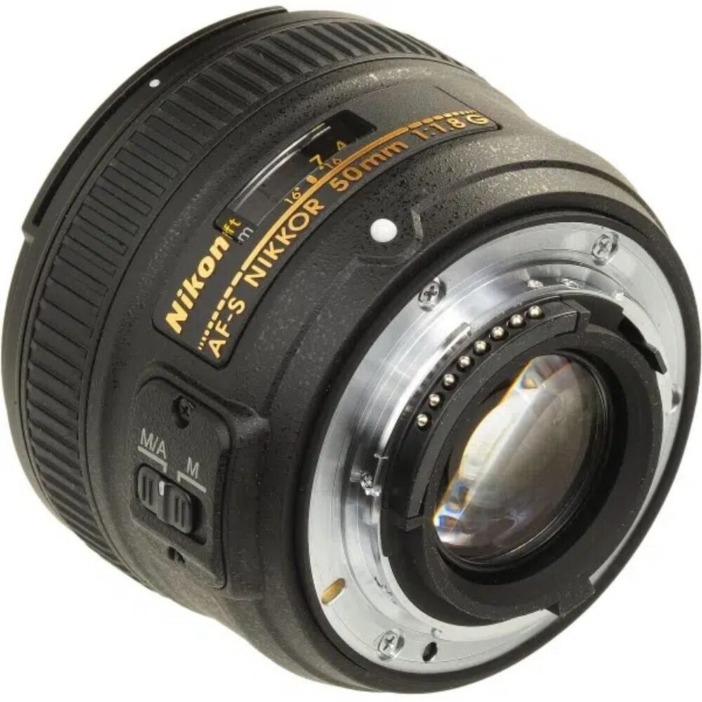 Nikon 50mm F1.8 D AF (2)