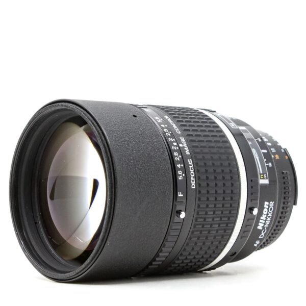 Nikon DC‑NIKKOR AF 135 mm f2 D (1)