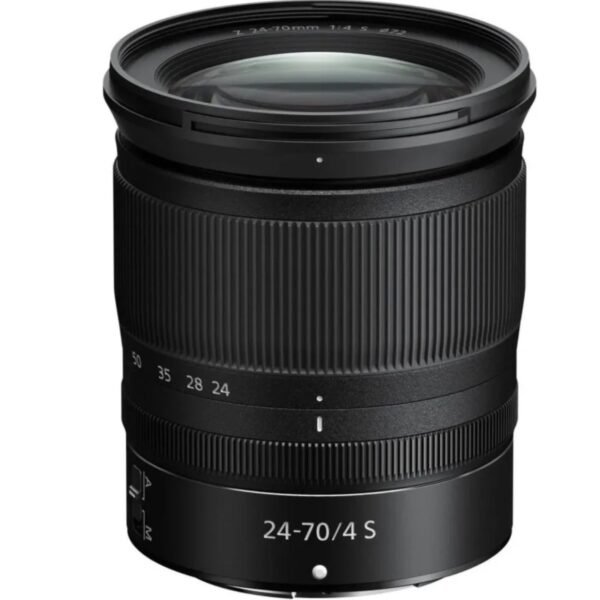 Nikon Z 24-70mm f 4S (3)