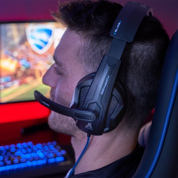 casque_theglab_combo_chromium_lifestyle